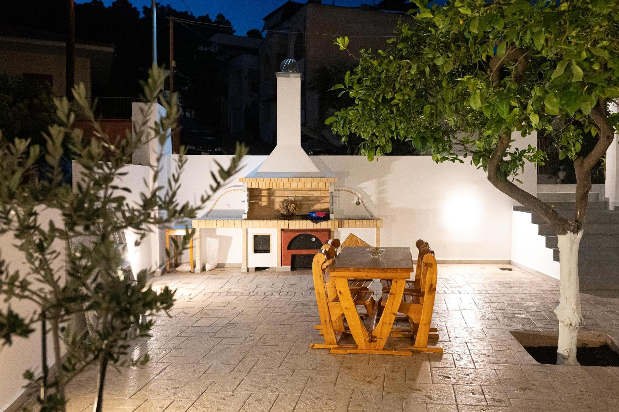 Sophie'S Apartments 3&4 Poros Town Екстериор снимка